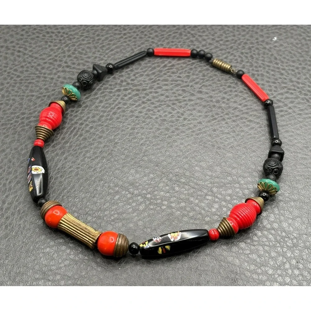 VINTAGE Venetian Red Black MURANO GLASS BEADS Art Deco Era Choker NECKLACE Boho